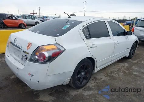 2009 Nissan Altima Hybrid z USA, uszkodzony, nr VIN 1N4CL21E69C132739